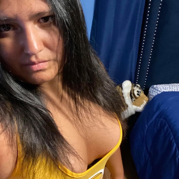 Meet your Posher, Posh - Picture 3 of 7